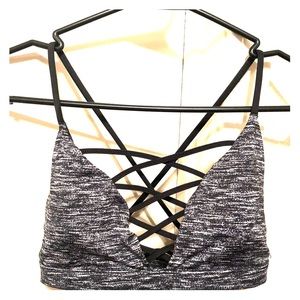 Victoria Sport bralette